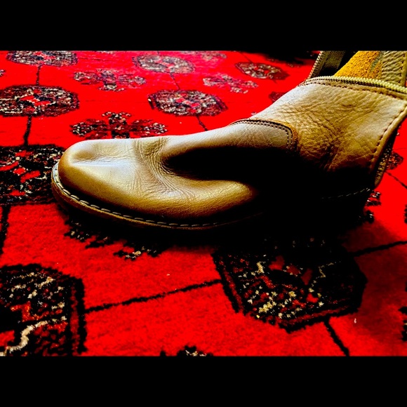 Rain and snowing shoes - Picture 4 of 4